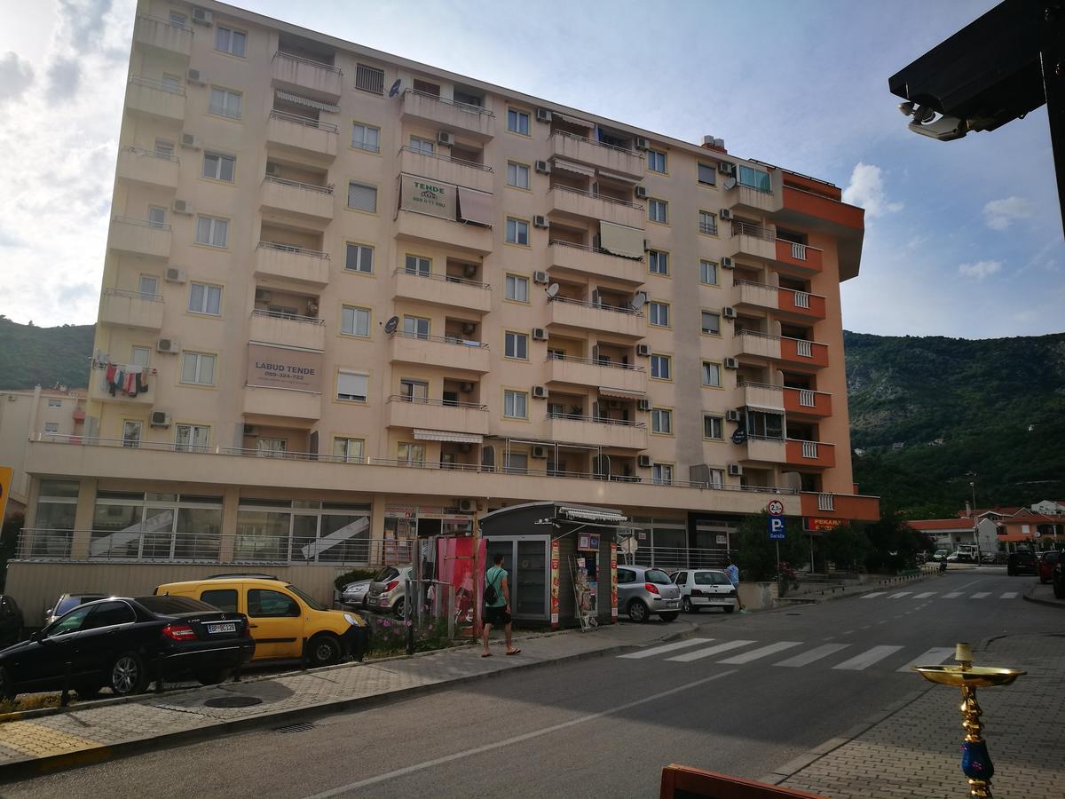 Agua Mare Apartment ブドヴァ エクステリア 写真